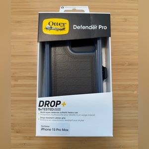 Otterbox Defender Series Pro - for iPhone 15 Pro Max